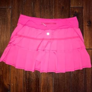 Lululemon pacesetter skort